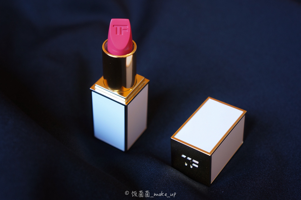 KIKO水波纹眼影画法+TOM FORD唇膏07号Paradiso试色