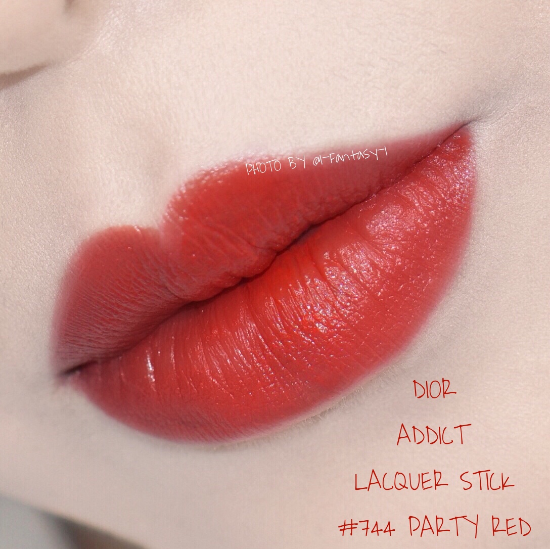 DIOR /ADDICT LACQUER STICK #744 PARTY RED 试色